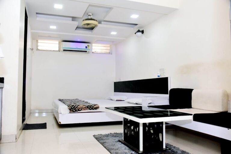 WhatsApp Image 2026-01-13 at 6.41.51 PM222